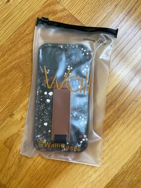 Brand New never been used Walli Case for IPhone 12/12pro. Original packaging!